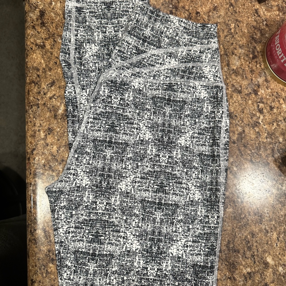 Buffbunny Legacy Legging Hustle Print WORN ONCE